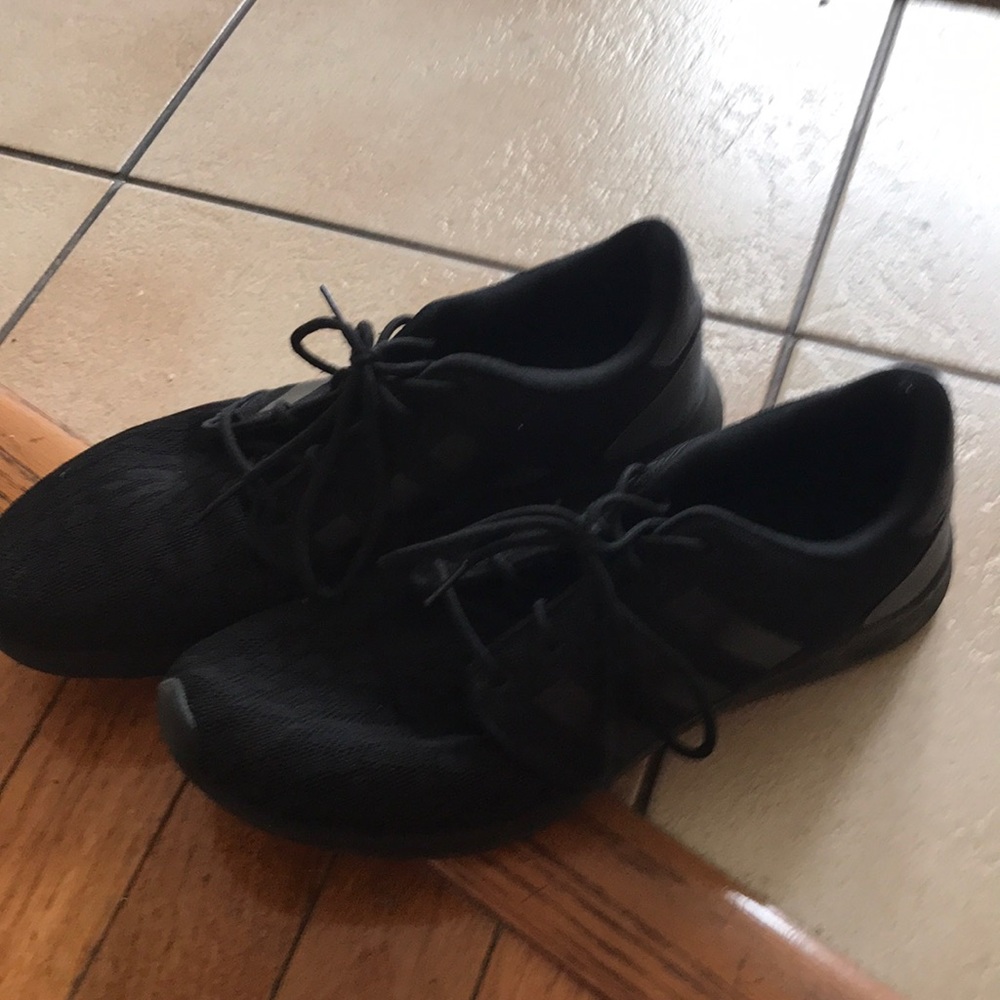 Adidas cloudfoam sneakers